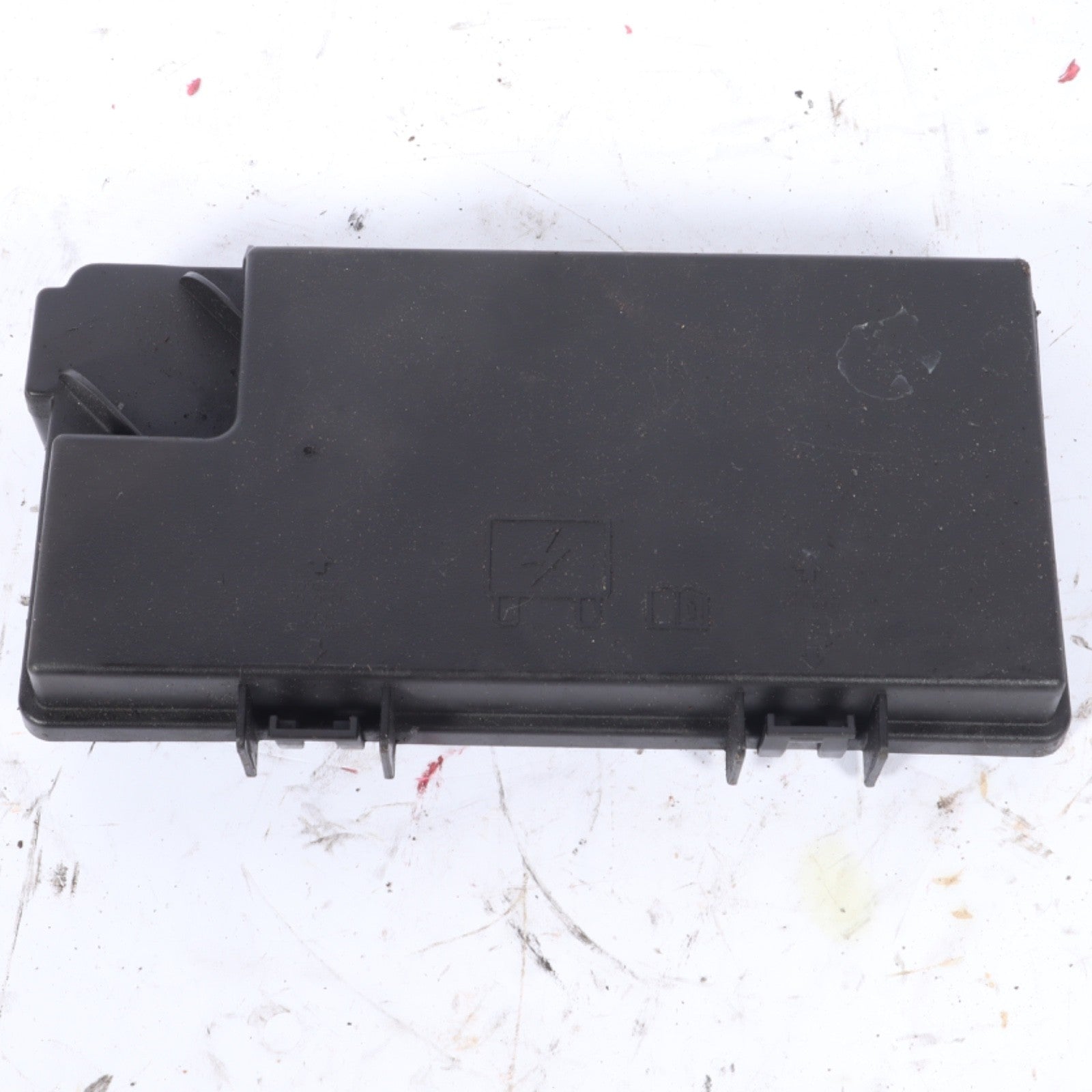 2008-2010 Chrysler Town & Country Grand Caravan Engine Relay Fuse Box Cover Lid