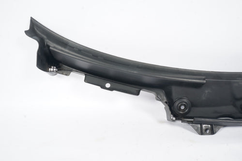 05-11 Mercedes Slk350 SLK280 Cowl Vent Panel Windshield Window 1718300013 Oem