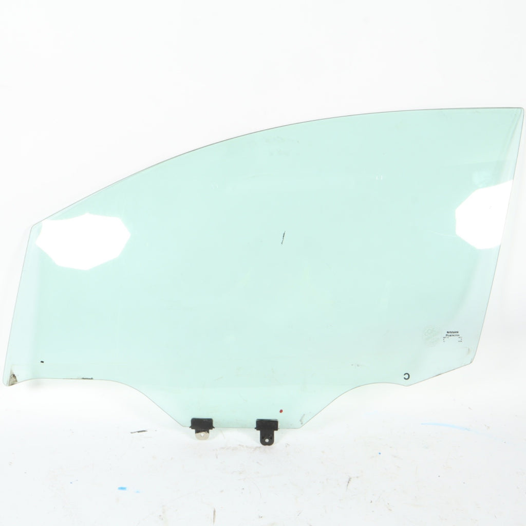 2013 - 2025 NISSAN LEAF FRONT LEFT PDRIVER SIDE DOOR WINDOW GLASS OEM