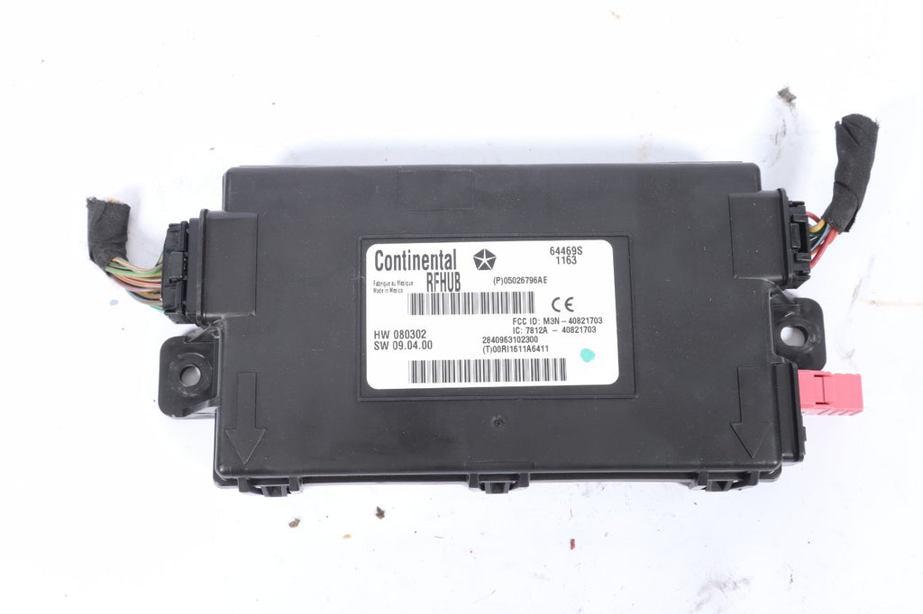 2011-2012 Chrysler 300 Dodge Journey Keyless Entry Receiver Module 05026796AE