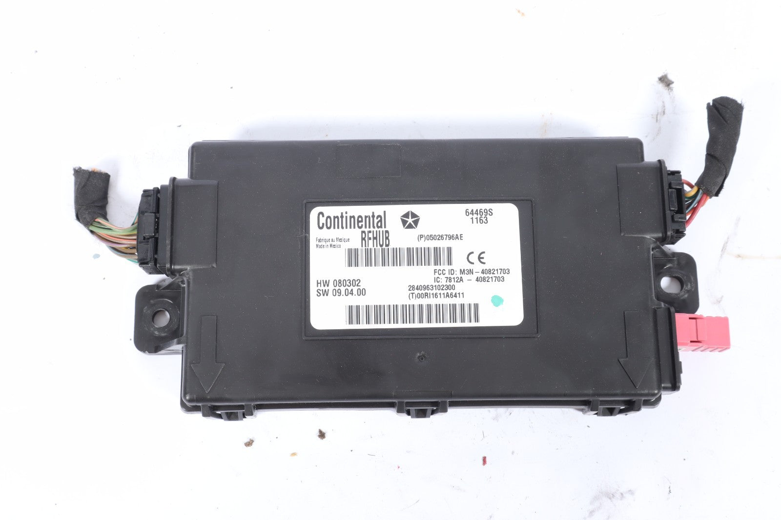 2011-2012 Chrysler 300 Dodge Journey Keyless Entry Receiver Module 05026796AE