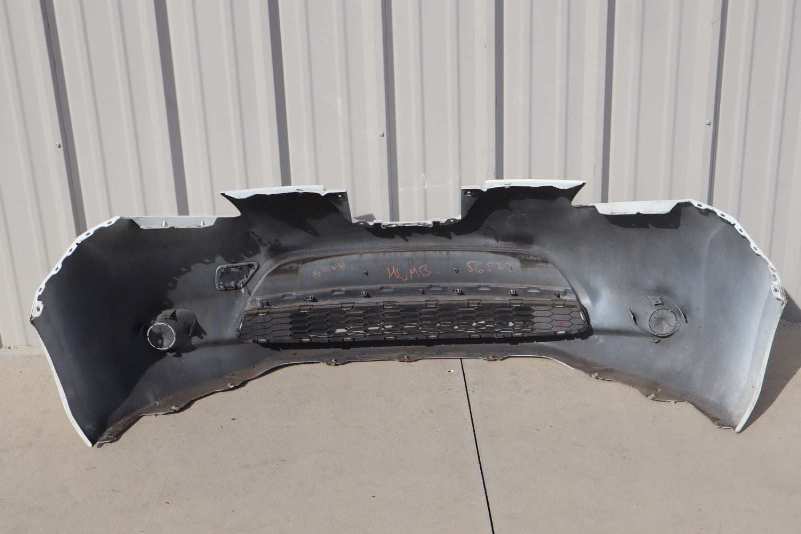 2013-2017 NISSAN LEAF FRONT BUMPER COVER OEM 62022-3NF0H ONLY PICK UP!!!