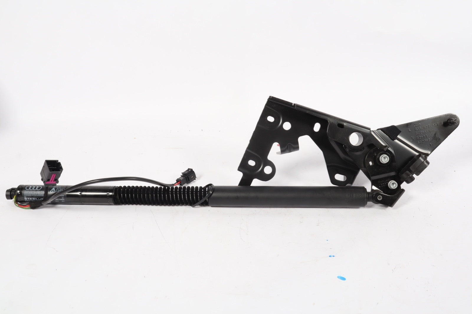 2012-2018 AUDI A7 S7 RS7 Left Trunk Lift Strut Shock Assembly Bracket OEM