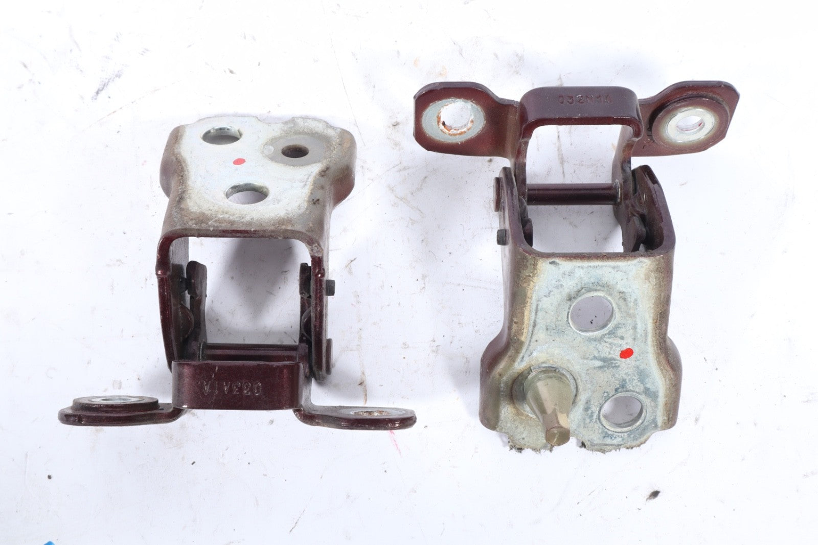 2010-2012 Ford Taurus Front Left Side Upper Lower Door Hinge Pair Set OEM