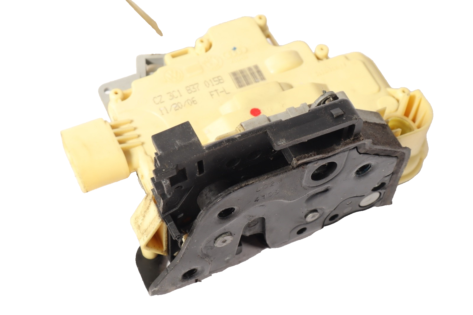2007-2015 Audi Q7 Front Left Driver Side Lock Latch Actuator  CZ3C1837016B OEM