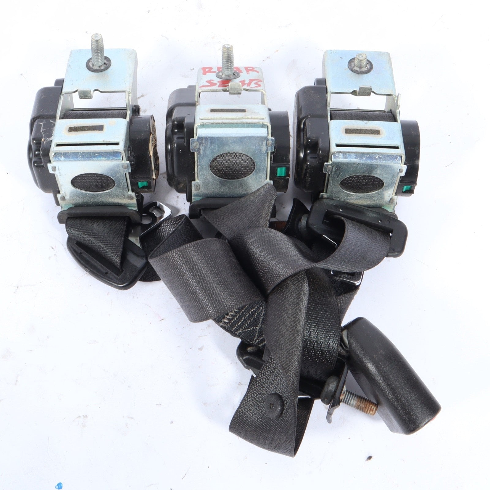2010-2016 FORD TAURUS REAR LEFT AND RIGHT CENTER OEM