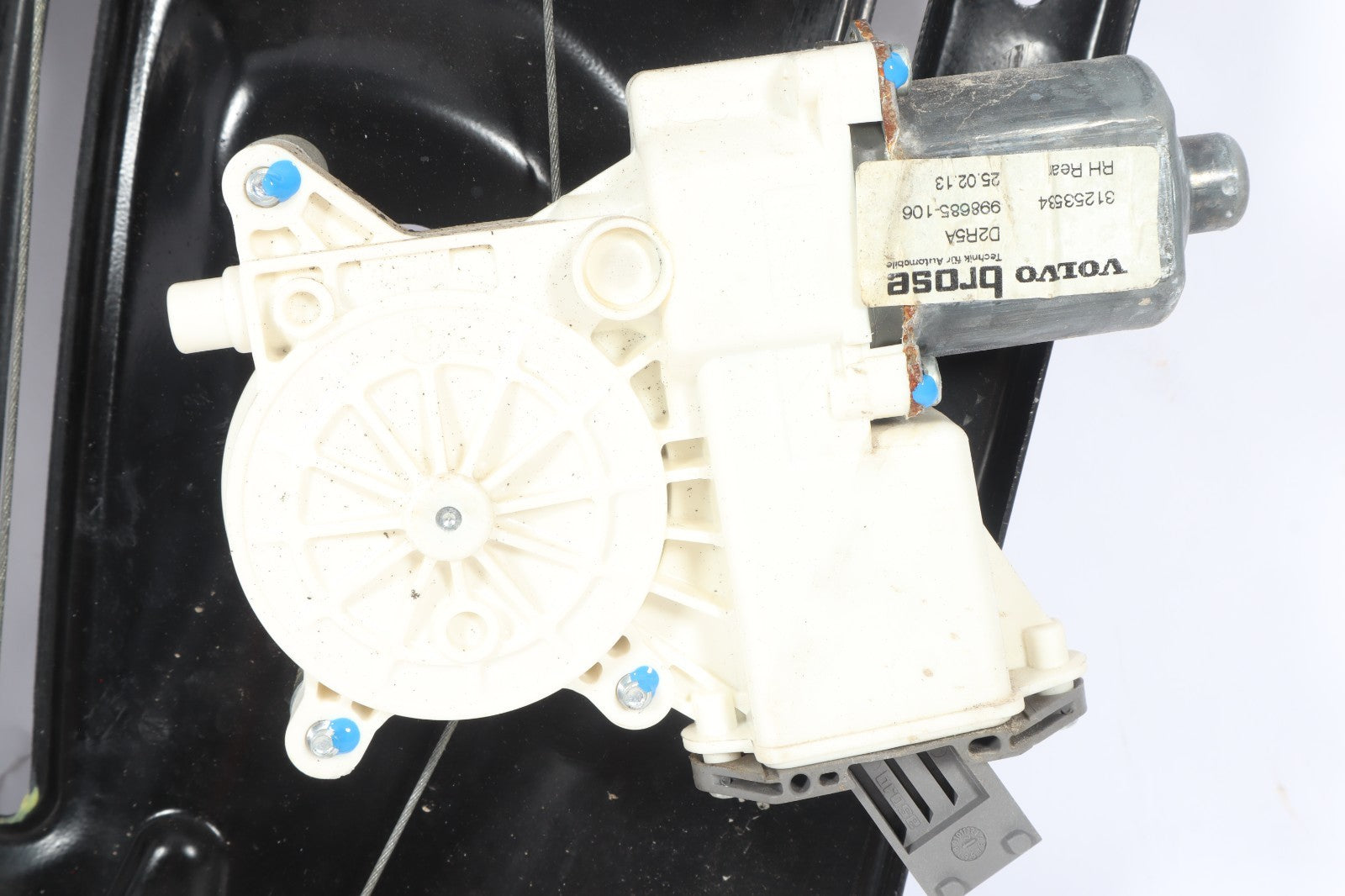 2006 - 2013 VOLVO C70 REAR RIGHT QUARTER WINDOW REGULATOR WITH MOTOR OEM