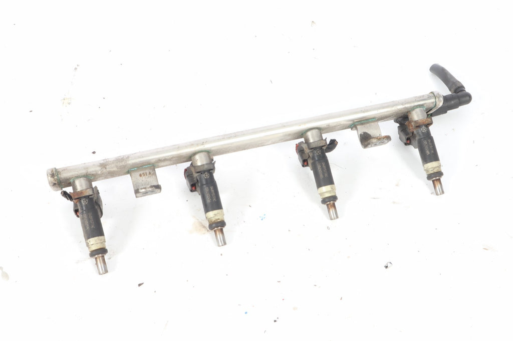 2009-2020 DODGE JOURNEY 2.4L ENGINE FUEL RAIL INJECTION W/INJECTORS 04627355AA