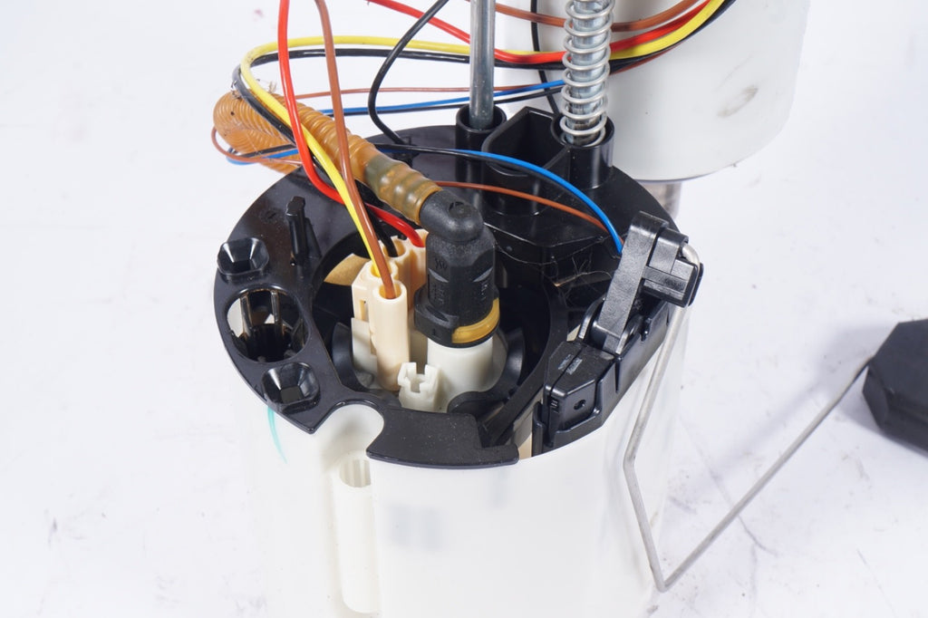 12-18 AUDI C7 A6 S6 A7 S7 QUATTRO ELECTRIC FUEL PUMP UNIT OEM