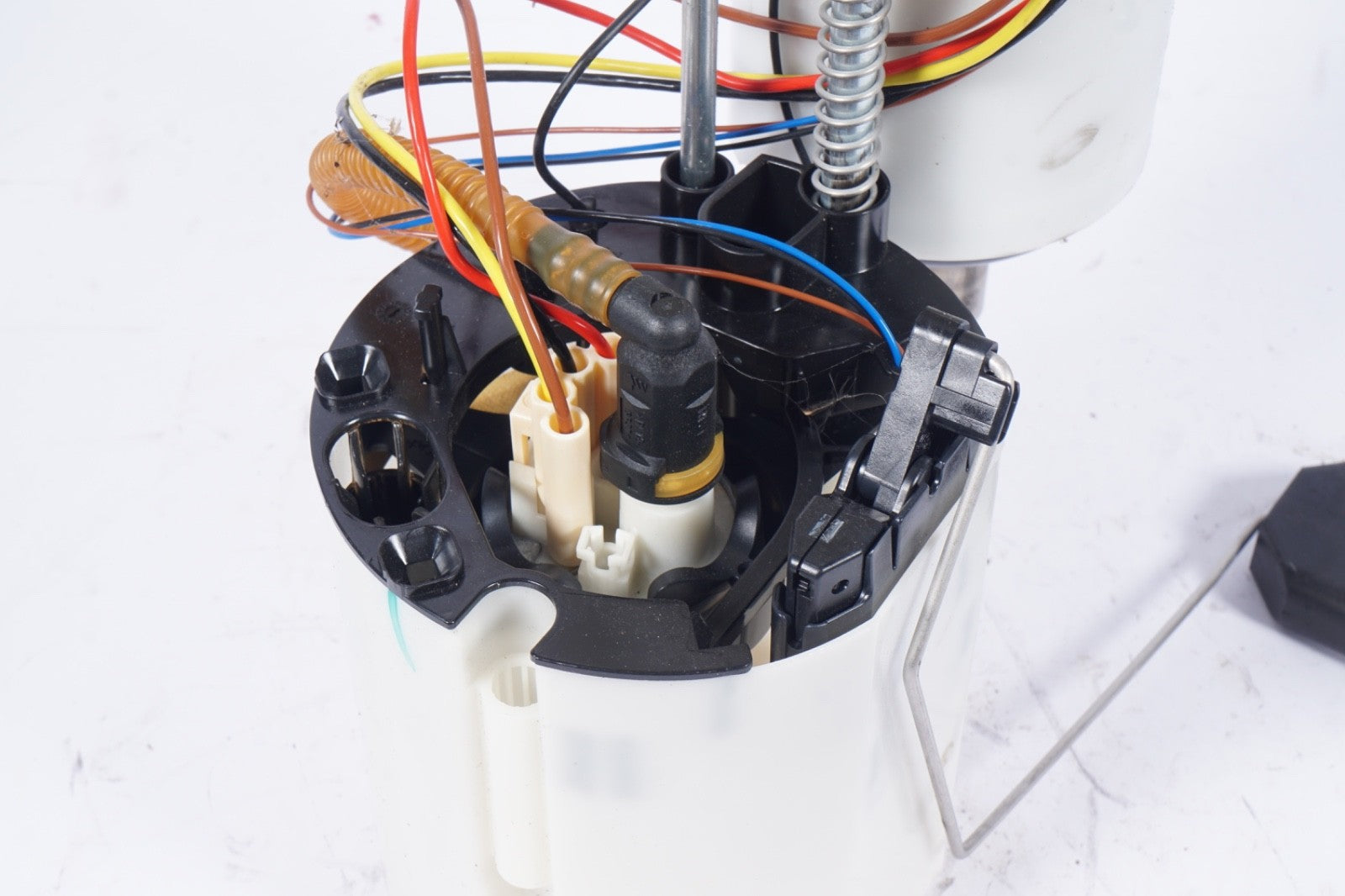 12-18 AUDI C7 A6 S6 A7 S7 QUATTRO ELECTRIC FUEL PUMP UNIT OEM