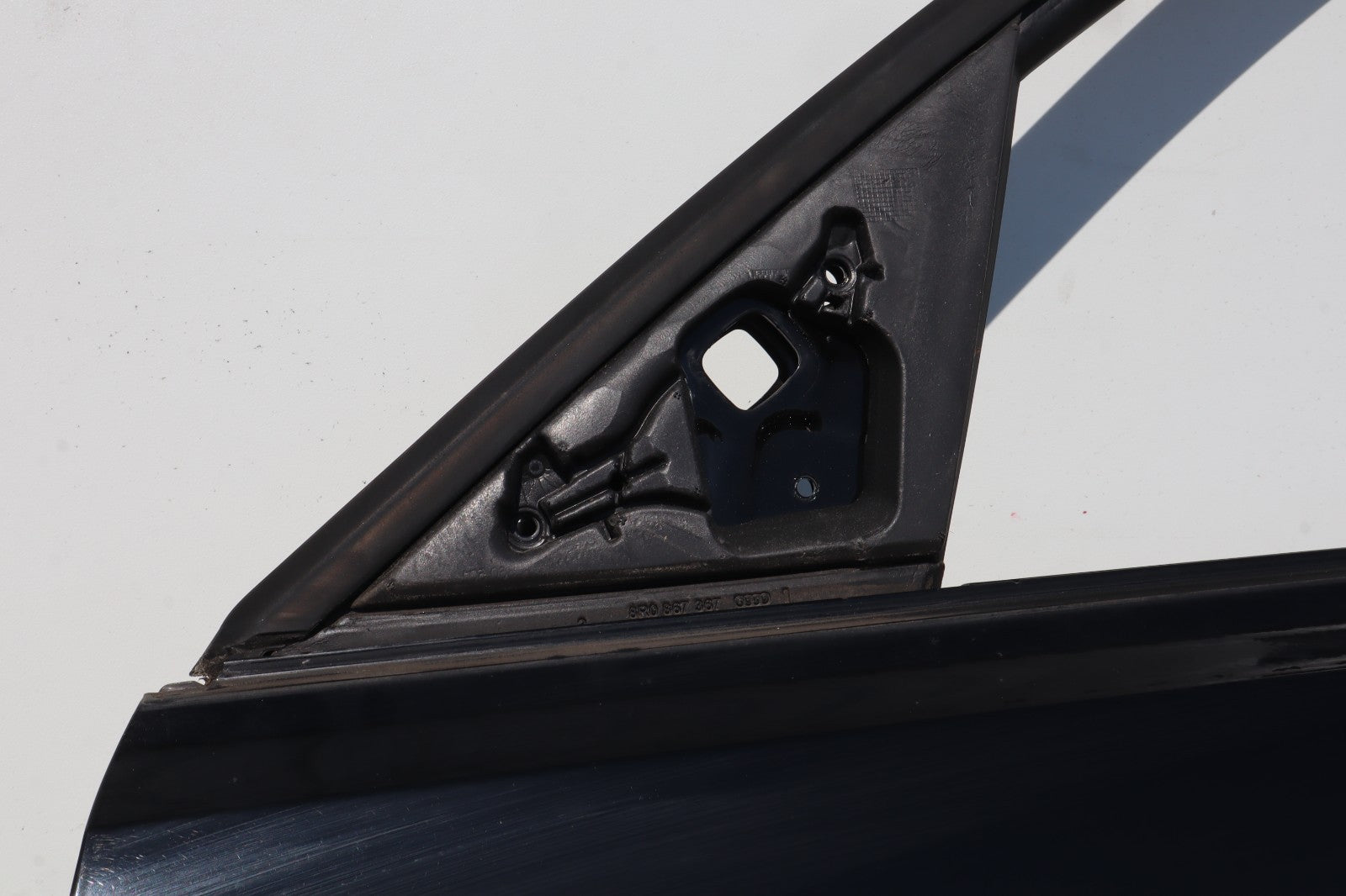 2009 - 2017 AUDI Q5 FRONT LEFT DRIVER SIDE DOOR SHELL PANEL OEM ONLY PICK UP!!!