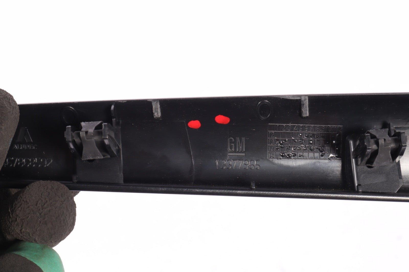 16-19 BUICK CASCADA RIGHT INSTRUMENT PANEL TRIM PANEL APPLIQUE 13377965 OEM