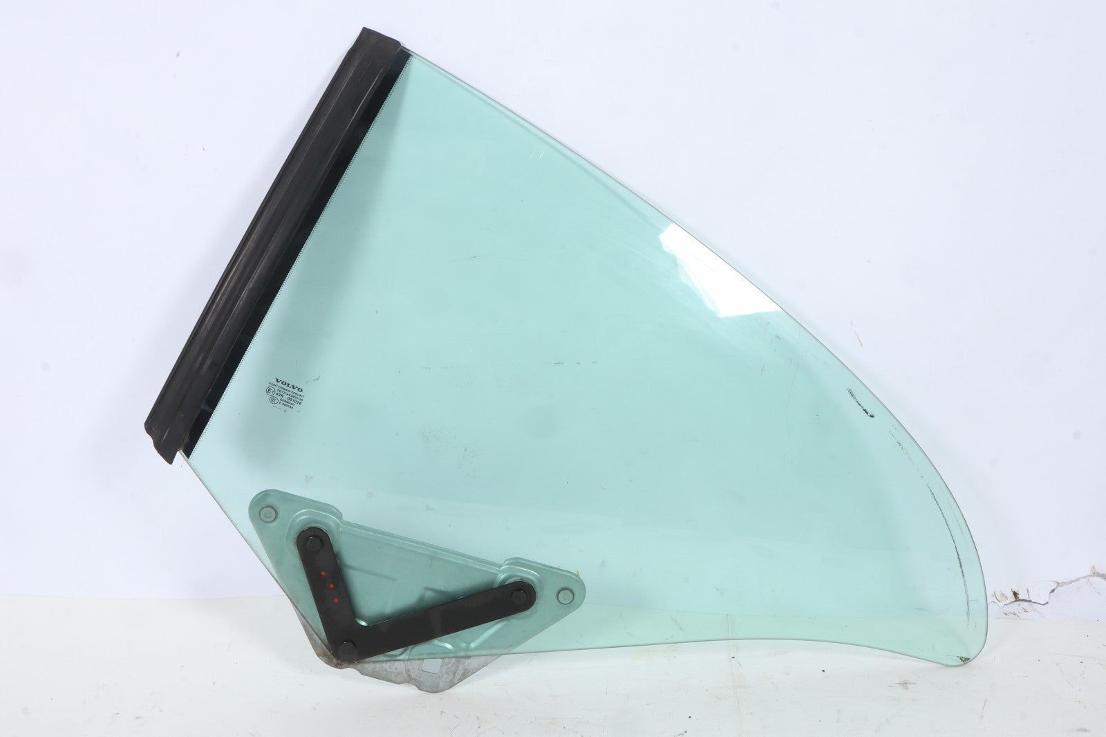 2006-2013 VOLVO C70 REAR LEFT SIDE QUARTER WINDOW GLASS ASSEMBLY WINDOW OEM