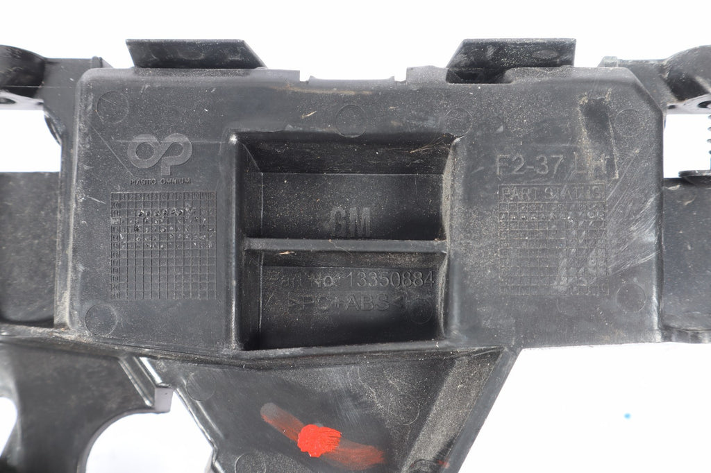 2016–2019 BUICK CASCADA FRONT BUMPER LEFT BRACKET OEM 13350884