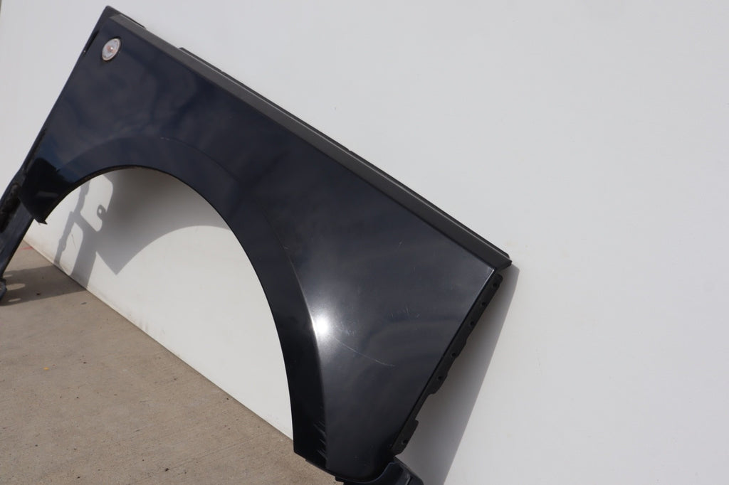 2006-2012 LAND ROVER RANGE ROVER RIGHT FENDER  OEM