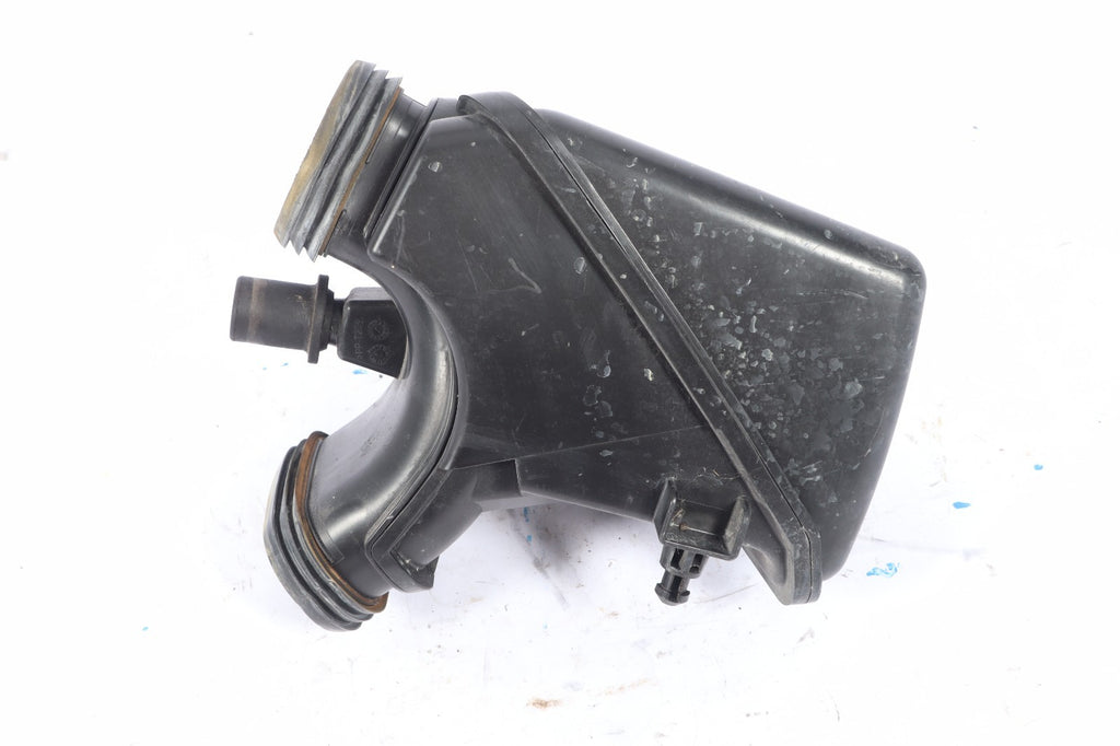 2016–2019 BUICK CASCADA AIR CLEANER INTAKE FILTER BOX DUCT HOSE OEM