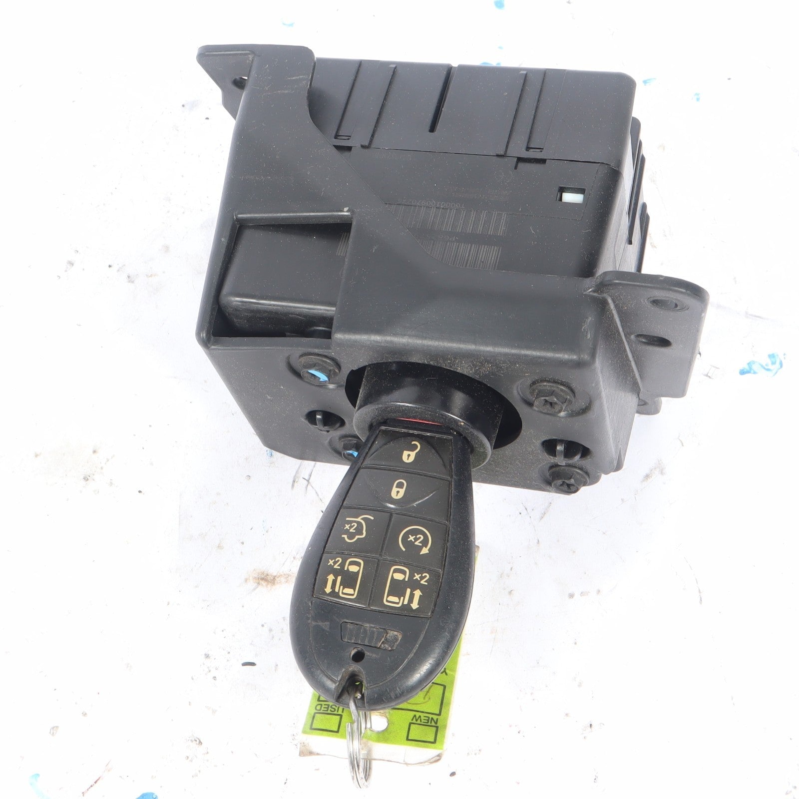 2015-2020 DODGE GRAND CARAVAN IGNITION SWITCH RECIEVER WITH KEY OEM