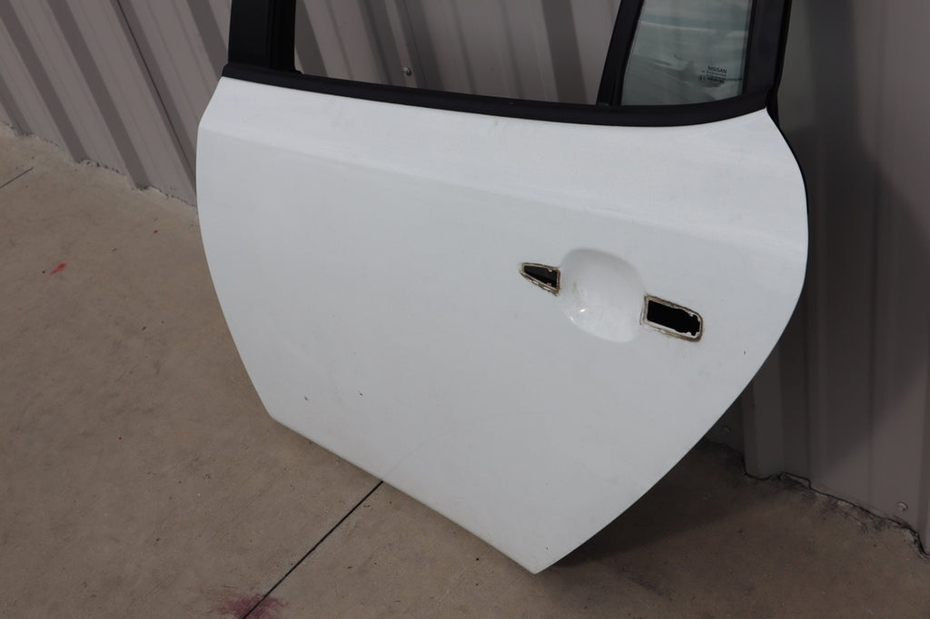 2013-2024 NISSAN LEAF FREAR DOOR PASSENGER SIDE LEFT  ONLY PICK UP!!!
