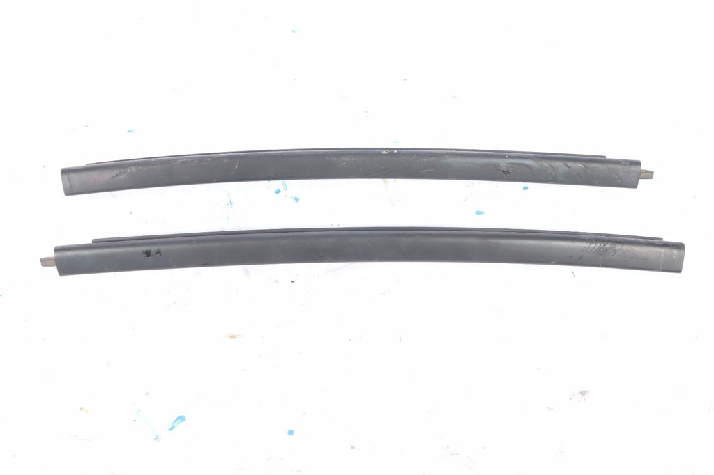 2016 BUICK CASCADA FRONT LEFT AND RIGHT MOLDING OEM
