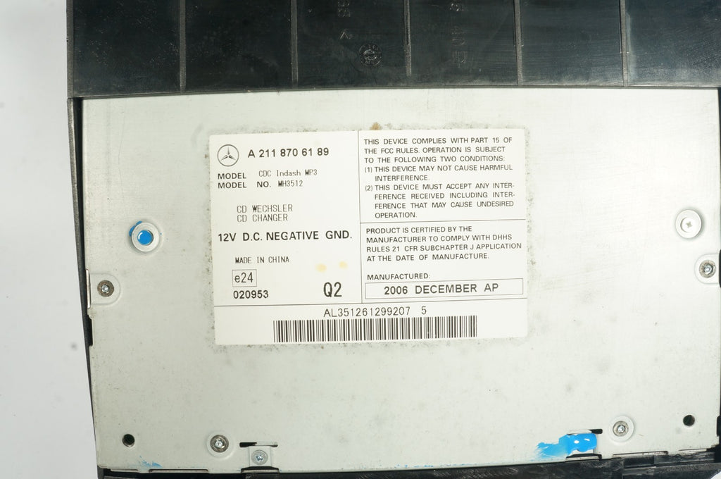 03-13 Mercedes R171 SLK55 SLK280 AMG SLK280 Radio 6 Disk CD Changer Player OEM