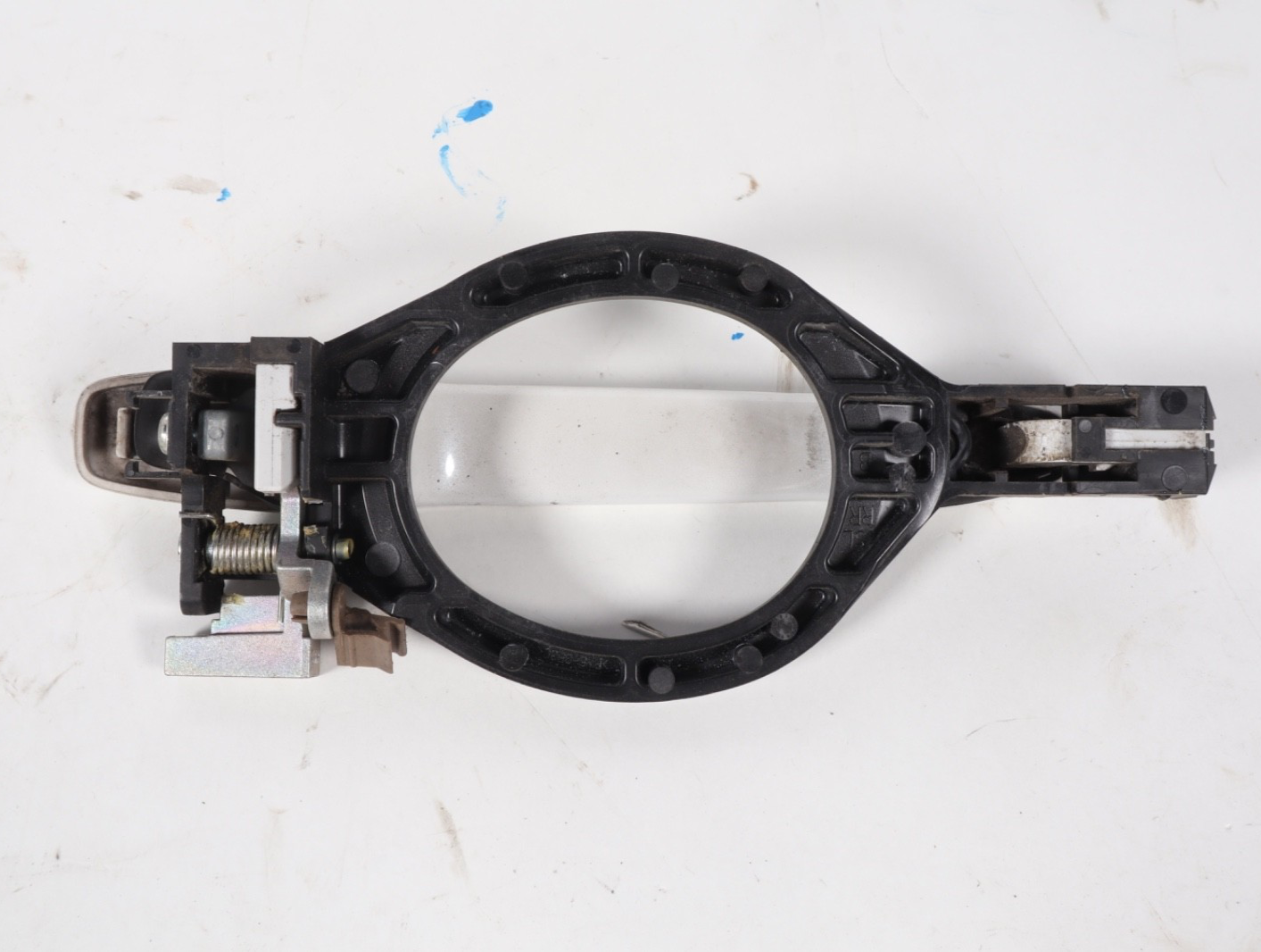 2013 - 2022 MITSUBISHI OUTLANDER REAR RIGHT SIDE EXTERIOR DOOR HANDLE OEM