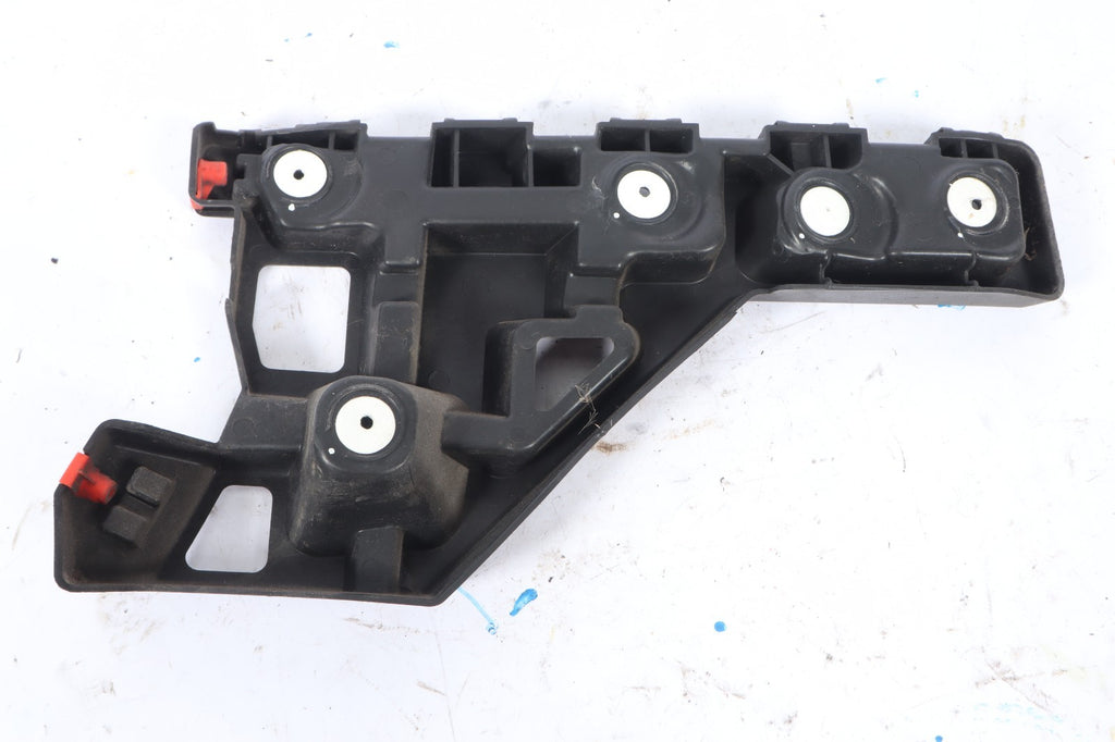 2016–2019 BUICK CASCADA REAR RIGHT BUMPER BRACKET GUIDE OEM 13369029