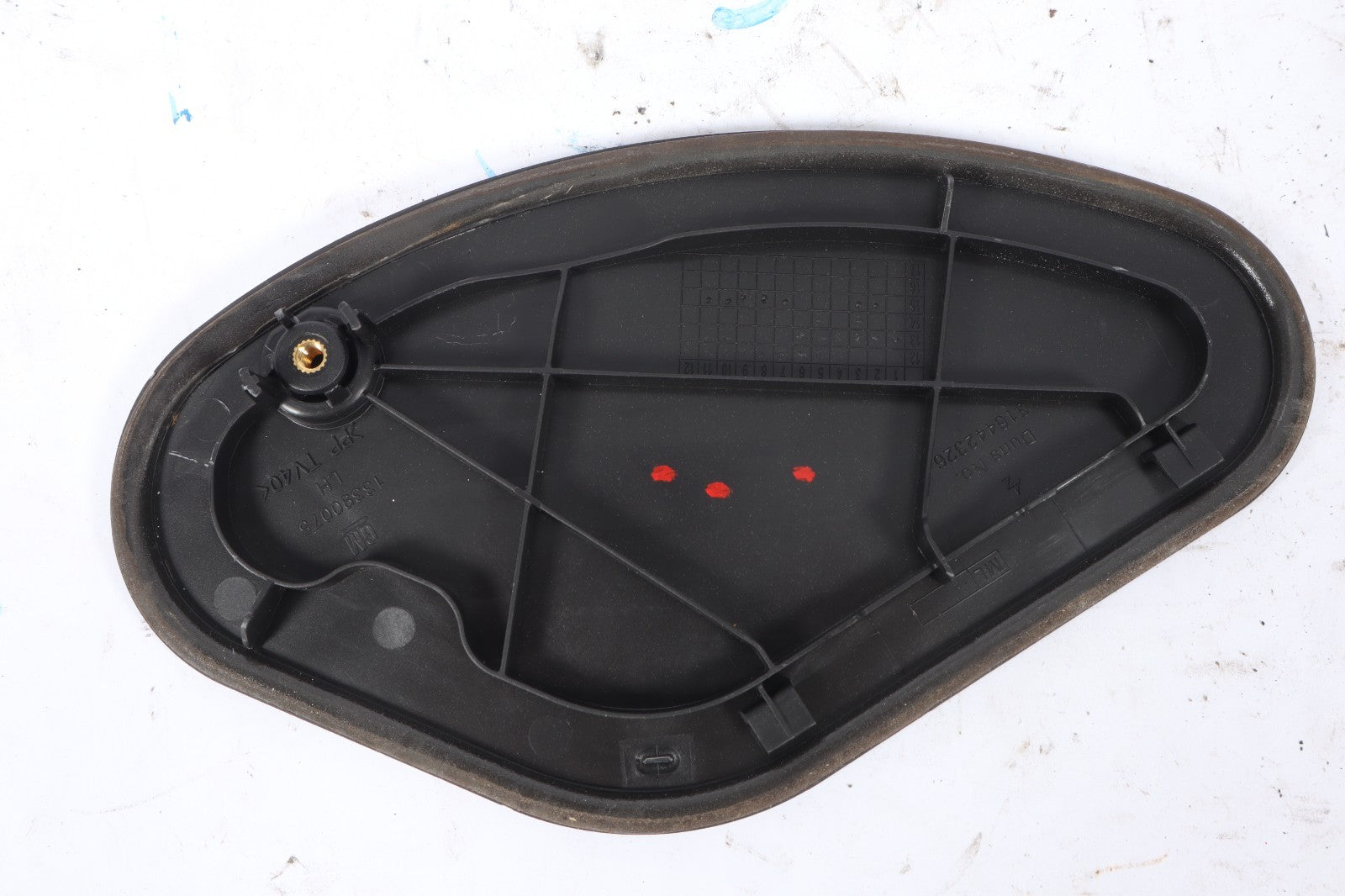 2016-2019 BUICK CASCADA  REAR TAIL LAMP COVER LEFT OEM