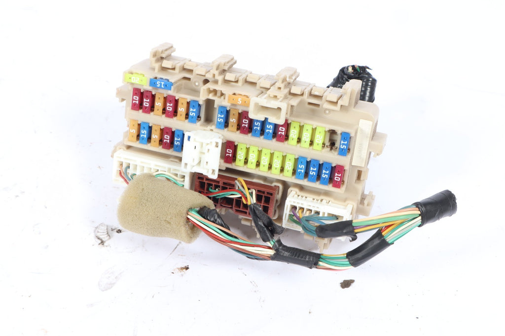2013-2018 NISSAN PATHFINDER JUNCTION BLOCK FUSE RELAY BOX OEM