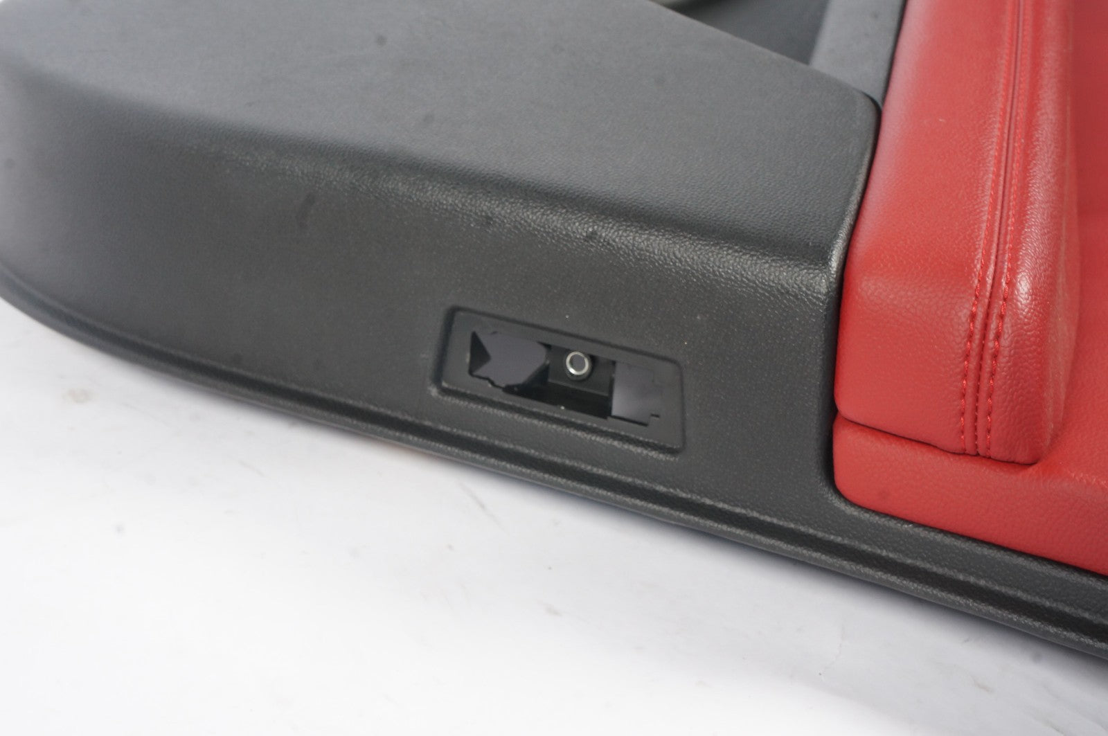 2018 - 2021 ALFA ROMEO STELVIO FRONT RIGHT DOOR TRIM COVER PANEL OEM