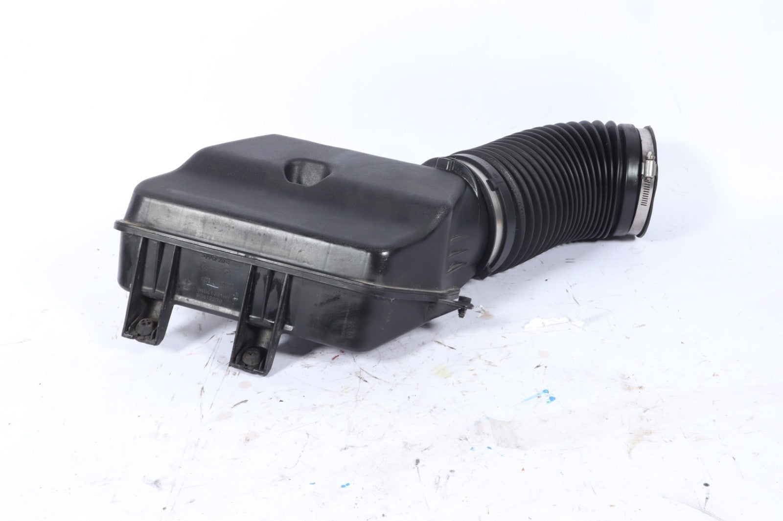2013-2017 DODGE CARAVAN AIR INTAKE CLEANER RESONATOR DUCT OEM 04861731AB