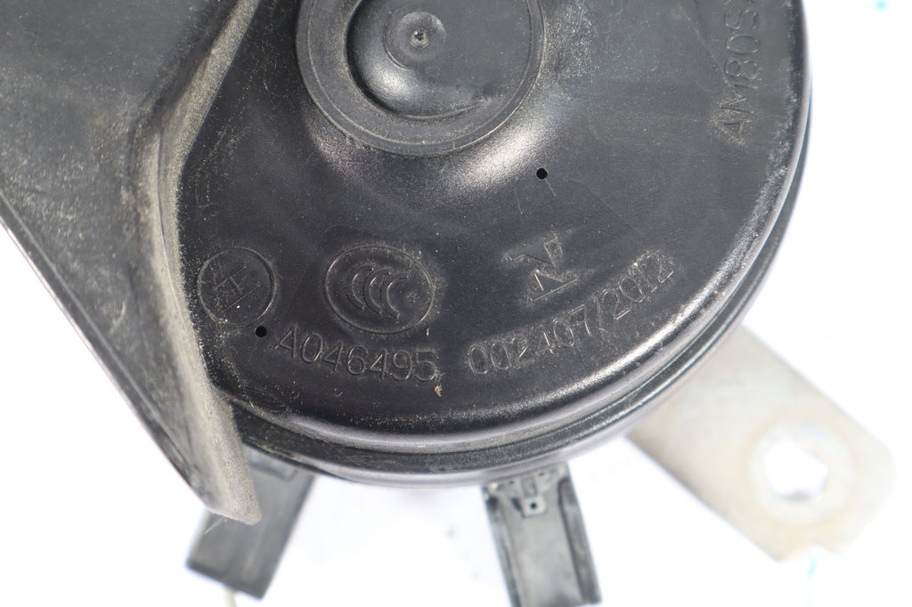 2011-2020 DODGE GRAND CARAVAN HIGH NOTE HORN ASSEMBLY GENUINE OEM A046495