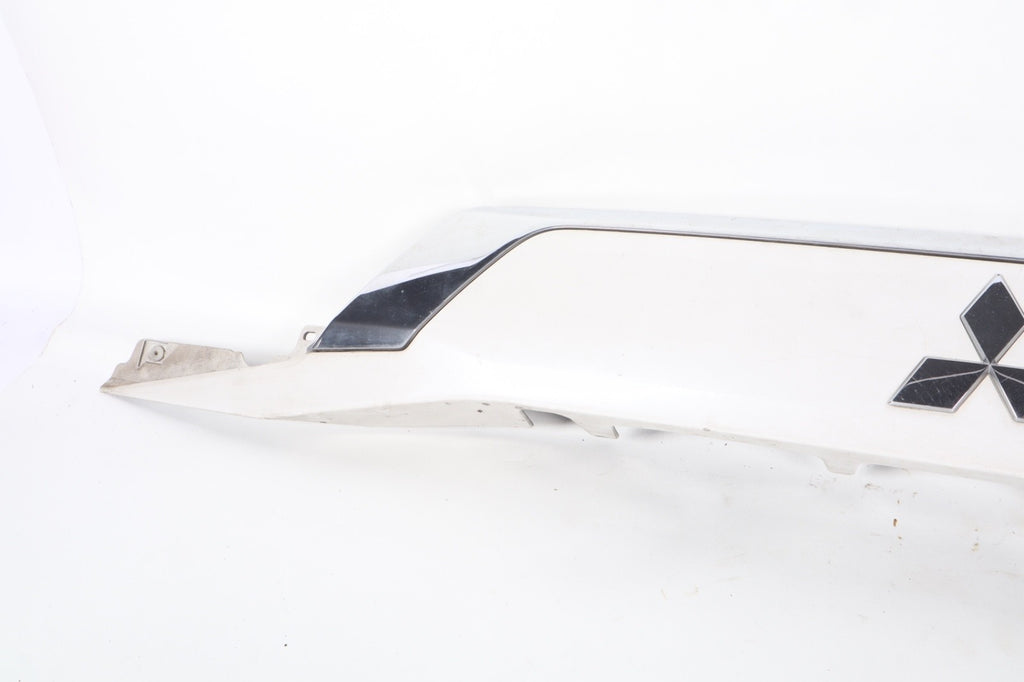 2016-2020 MITSUBISHI OUTLANDER LIFTGATE TAILGATE LOWER MOLDING COVER PANEL OEM