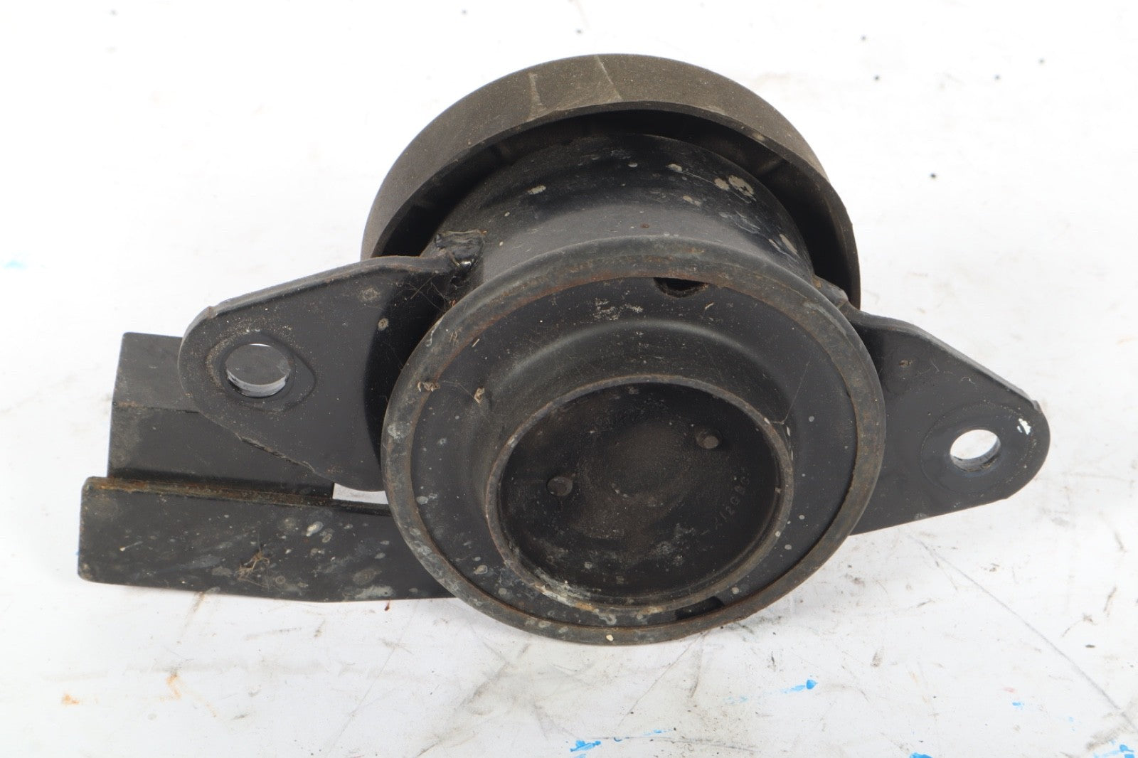 2013-2017 NISSAN LEAF ENGINE MOTOR MOUNT LEFT DRIVER OEM