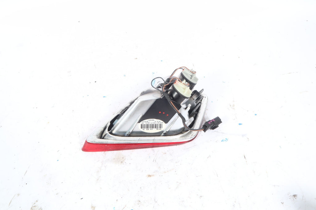 2016–2019 BUICK CASCADA RIGHT SIDE INNER TRUNK TAIL LIGHT LAMP OEM  13483118