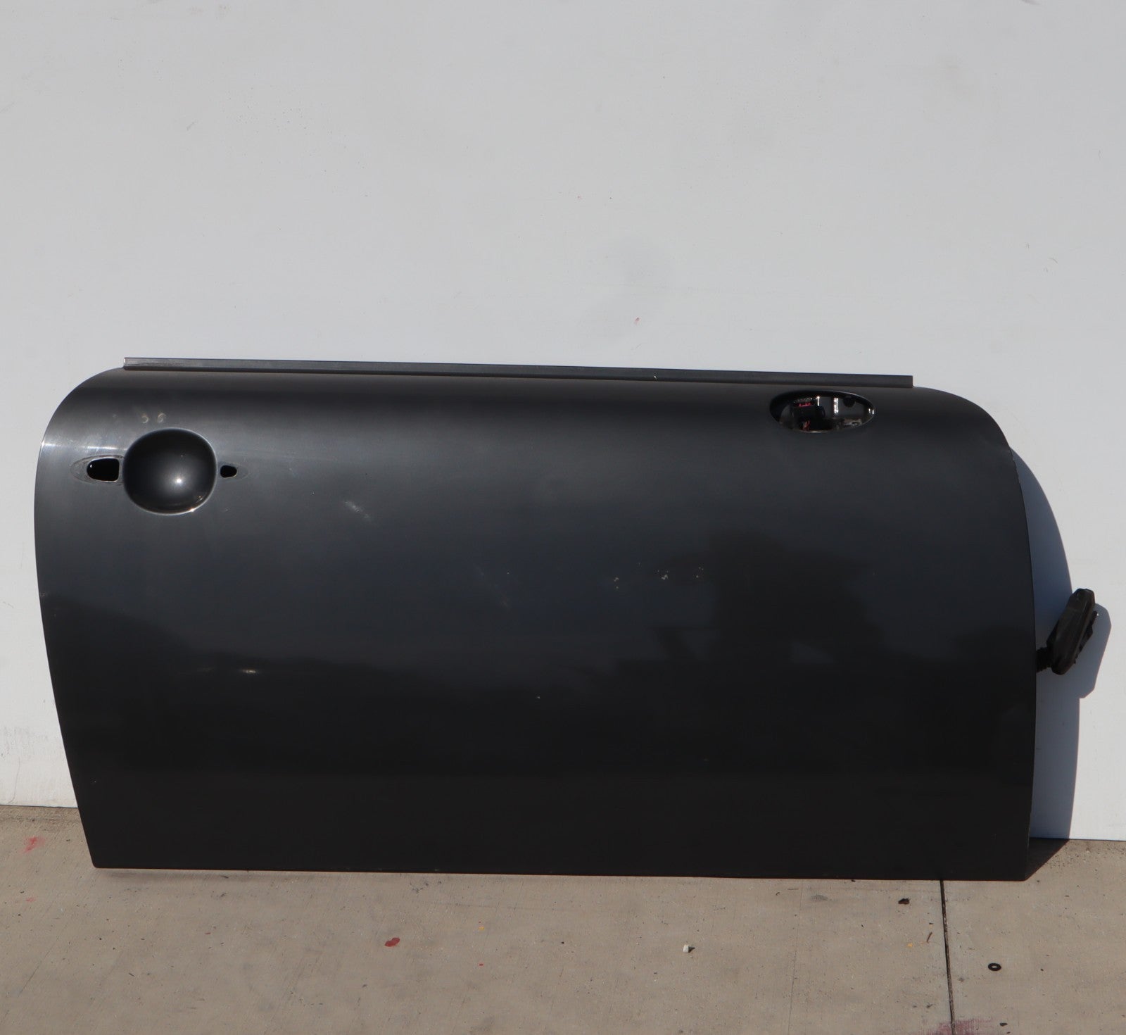 2007 - 2015 MINI COOPER R55 FRONT RIGHT SIDE DOOR SHELL PANEL OEM