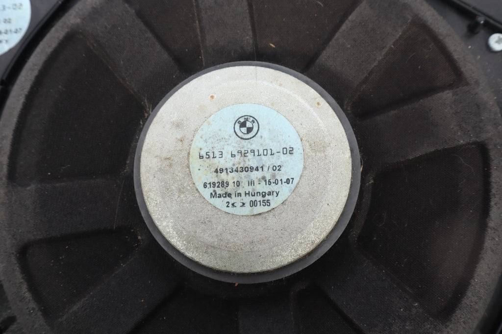 2004-2010  BMW 5X3 LEFT FLOOR SPEAKER SUBWOOFER  6513-6929101-02 OEM