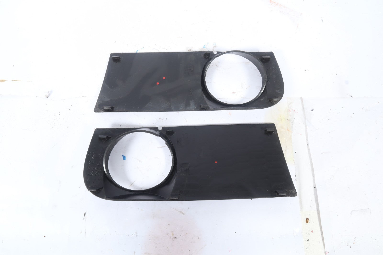 2007-2010 BMW X3 FOG DRIVING LIGHT GRILLS COVERS FFRONT RIGHT AND LEFT OEM