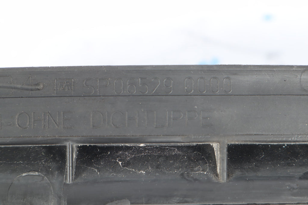 2016-2019 BUICK CASCADA RADIATOR AIR BUFF OEM 315671560