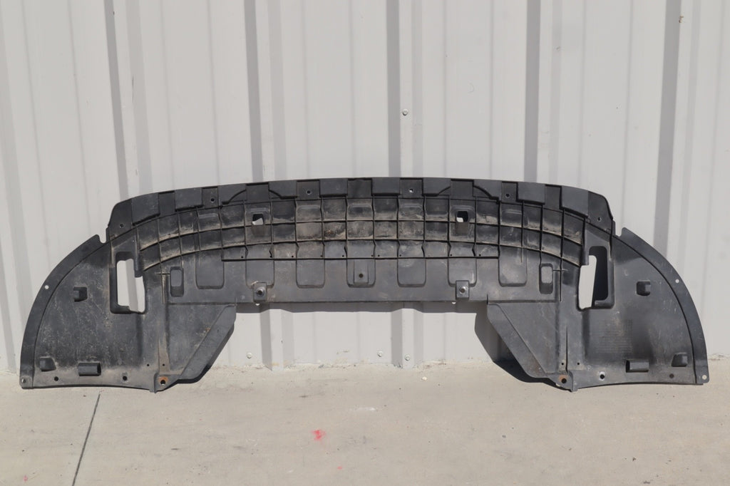2014 - 2020 MITSUBISHI OUTLANDER FRONT BUMPER UNDER TRAY SPLASH GUARD COVER OEM