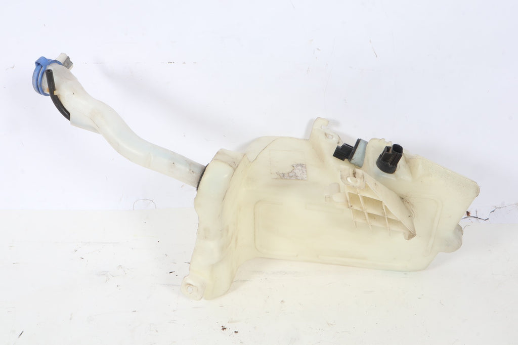 2011-2013 VOLVO C30 C70 WINDSHIELD WASHER FLUID RESERVOIR OEM