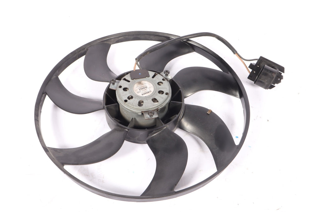 2016-2019 BUICK CASCADA Electric Cooling Motor Fan Assembly 16470880 OEM