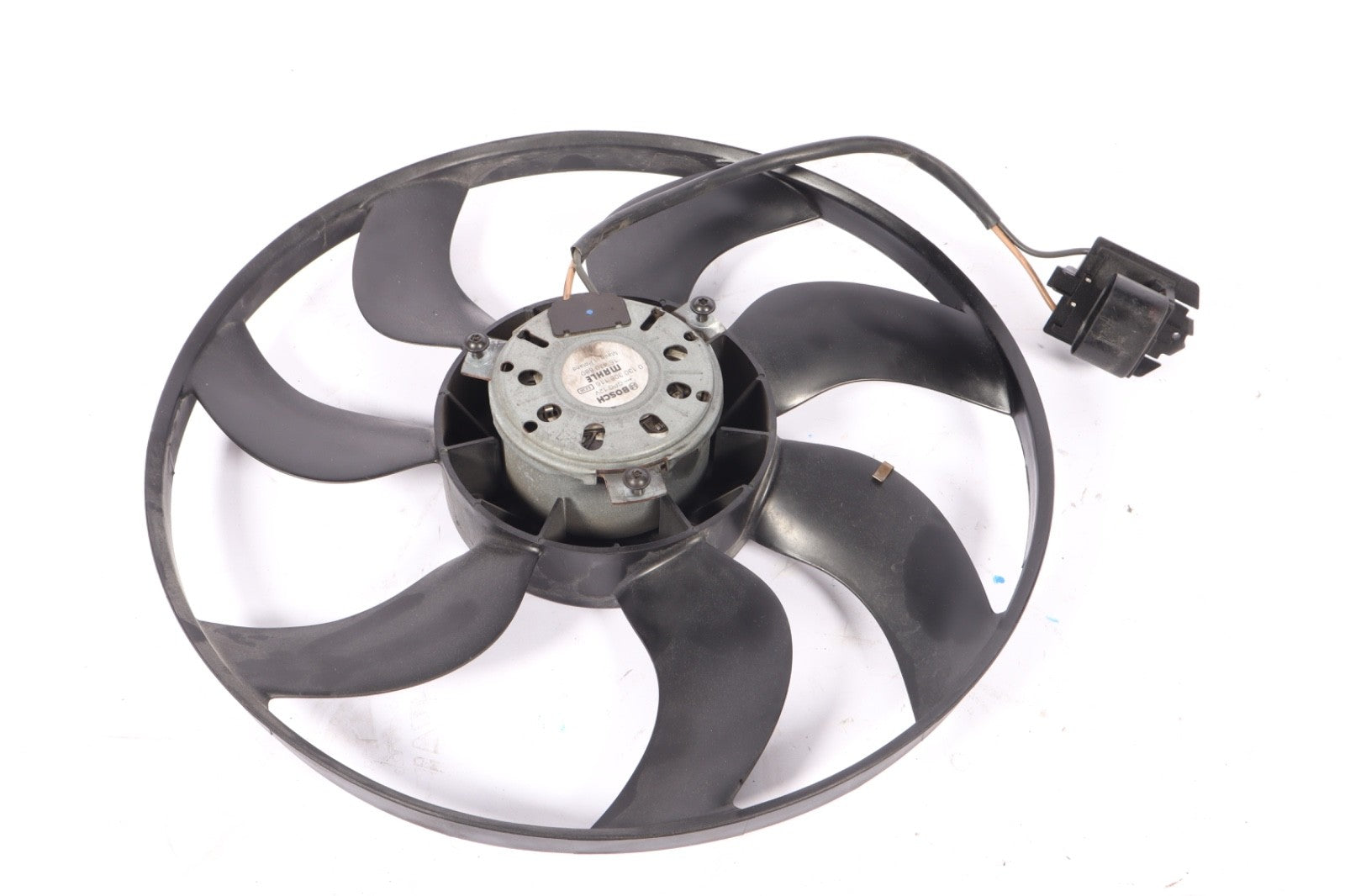 2016-2019 BUICK CASCADA Electric Cooling Motor Fan Assembly 16470880 OEM