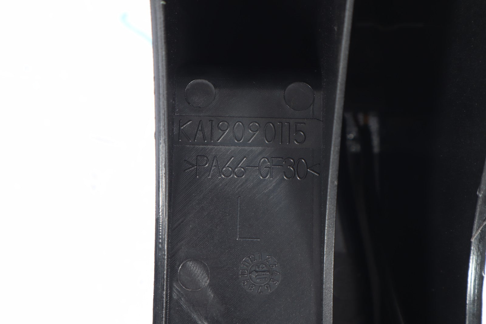 2016-2019 BUICK CASCADA BRACKET SENSOR OEM