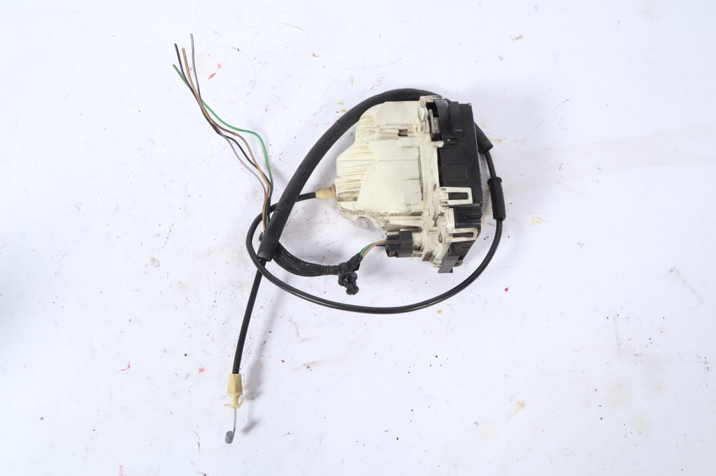 2011 - 2020 DODGE GRAND CARAVAN FRONT RIGHT SIDE DOOR LOCK LATCH ACTUATOR OEM