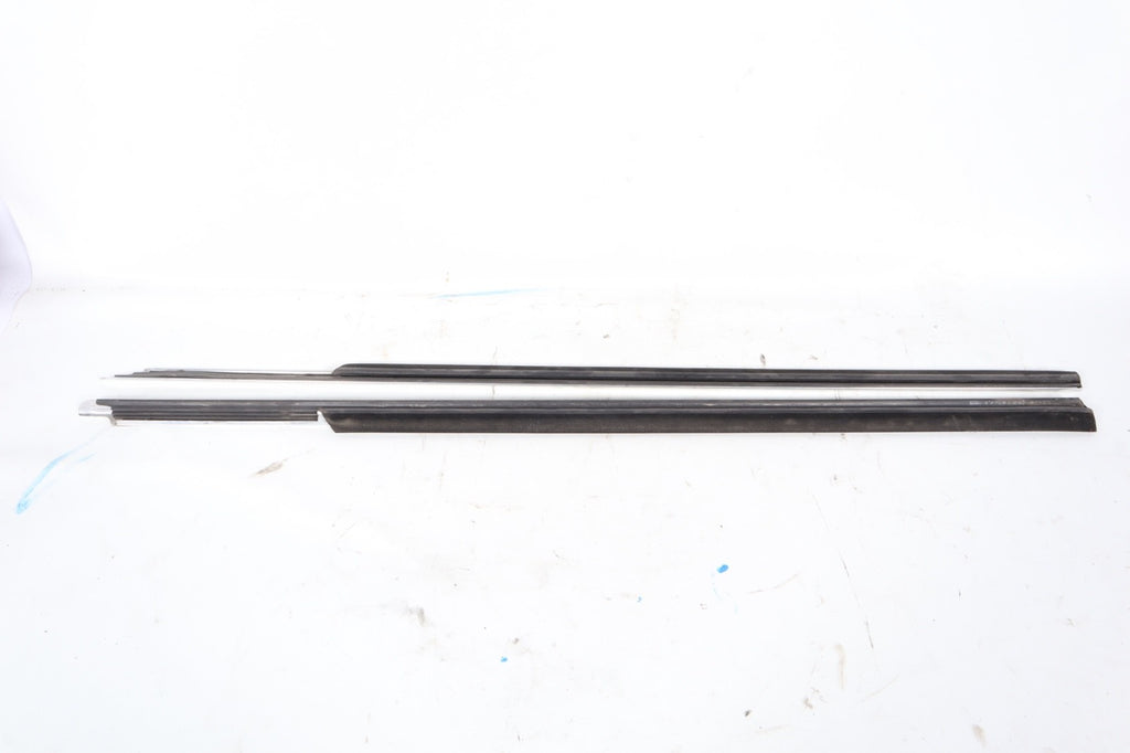 2010 - 2017 Mercedes E350 Rear Left And Right Quarter Panel Molding OEM