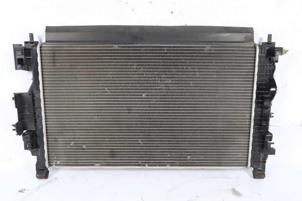 2016 -2019 BUICK CASCADA RADIATOR 1.6L FWD OEM