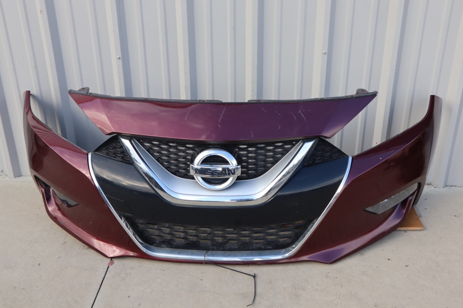 2016-2018 NISSAN MAXIMA FRONT BUMPER COVER PANEL W GRILLE OEM 620224RA0H