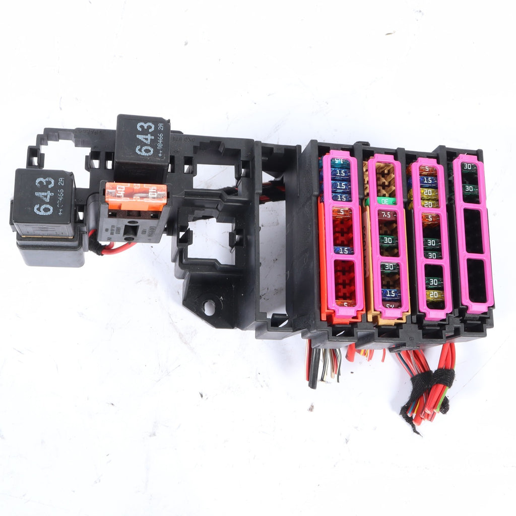 2009-2012 AUDI Q5 FUSE BOX 8K0971845A OEM