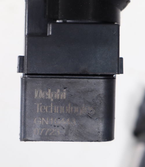 2003-2006 PORSCHE CAYENNE S 4.5L ENGINE IGNITION COIL PACK OEM