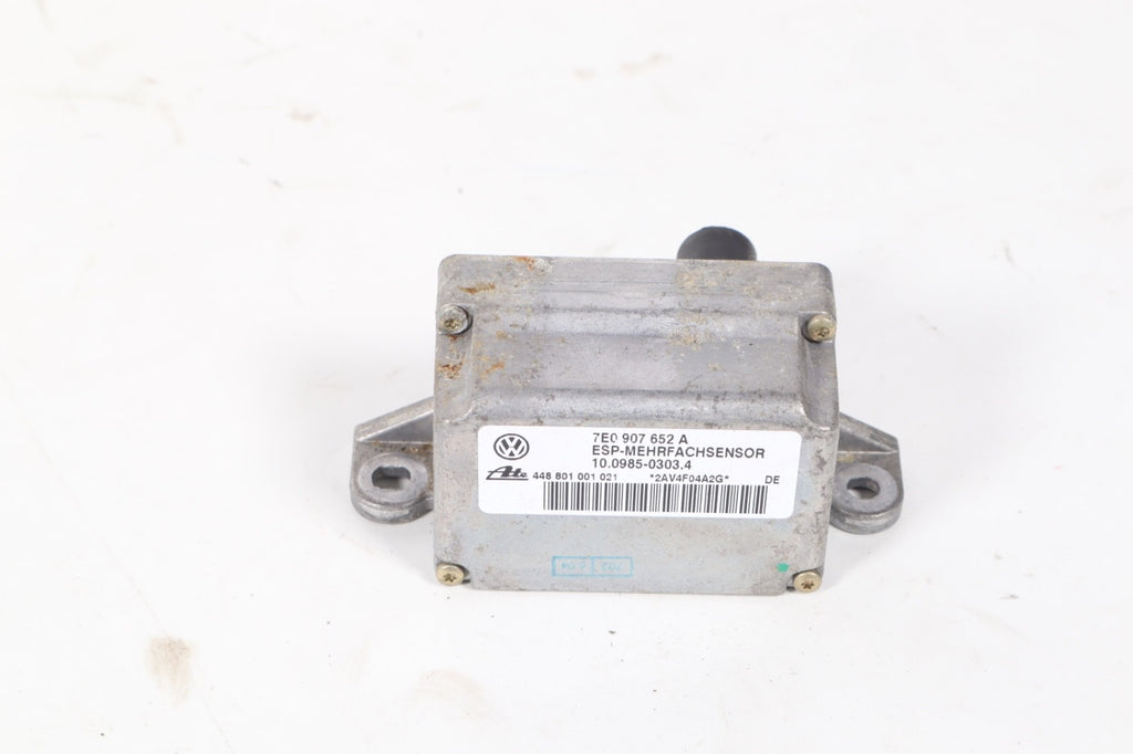 2003-2006 Porsche Cayenne Yaw Turn Rate Angle Sensor Control Module 7E0907652A